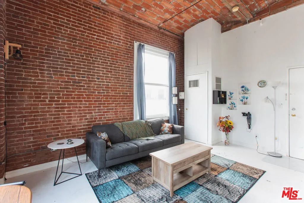 215 W 7th Street 1301, Los Angeles, California 90014 home-pic-4